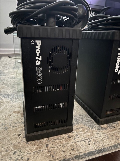 Profoto 7A  Pack + Profoto P50 + Profoto Pro Ringflash,More!