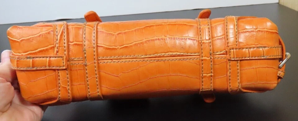 Bolso de mano pequeño NYC Accessory naranja tostado 10"x5" Foto 4 de 4