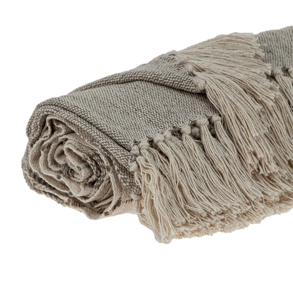 Tufted Beige Fringed Woven Handloom Throw - Image 4 of 4