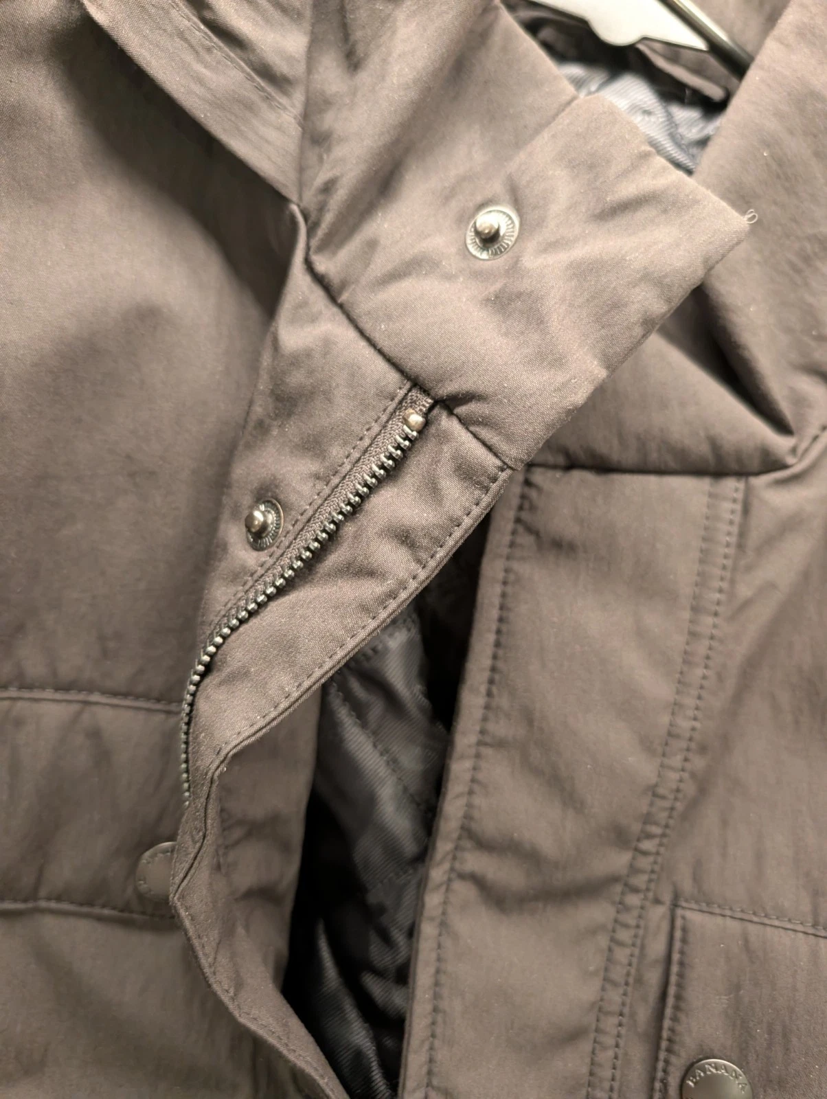 Banana Republic Men’s Water-Resistant Hooded Parka, Black XS Zip/Button - product detail image 6