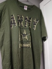 Vintage Green U.S. ARMY T-Shirt Men Size XL Bayside 1990s Made In USA