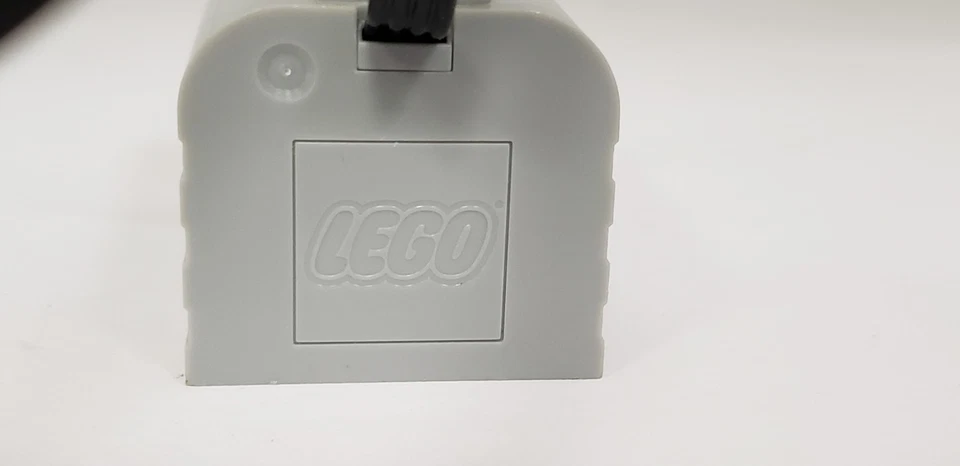 LEGO POWER FUNCTIONS E-MOTOR, GEAR REDUCTION RATIO 9.5 : 1 (9670/87577c01) - Image 4 of 4