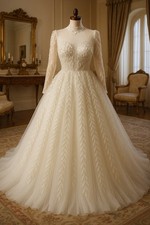 Bridal Wedding Dress Size 8 Brand New Ivory with Lace