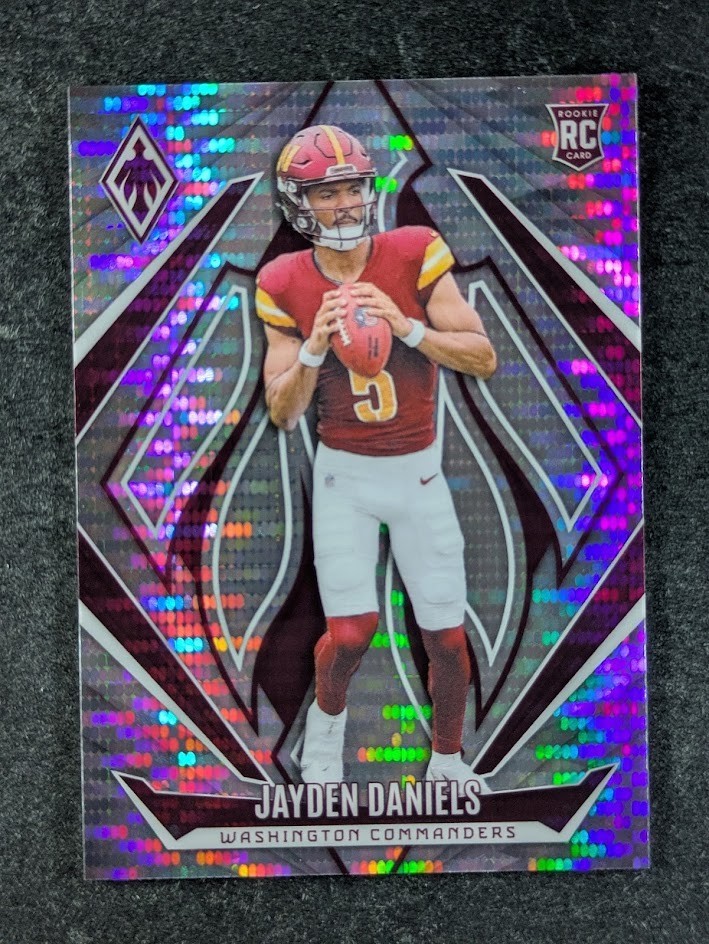 2024 Panini Phoenix JAYDEN DANIELS 39/200 Rookie RC Pulsar SP Commanders #198