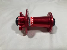 Novatec D791SB-15 (100x15mm) Red 32 Hole Front MTB/Road Hub Disc