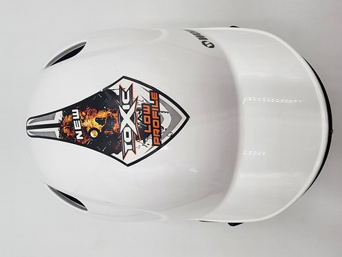 Casco de bateo juvenil WORTH tóxico de bajo perfil con protector de cable blanco - Imagen 3 de 5