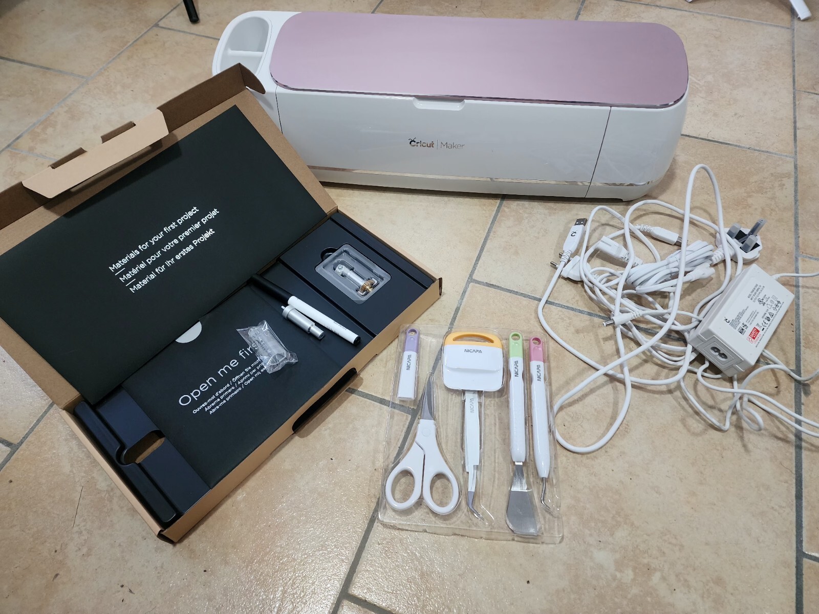 Cricut Maker machine de découpe rotative ultra précise de 30cm pour patchwork et couture sans patron