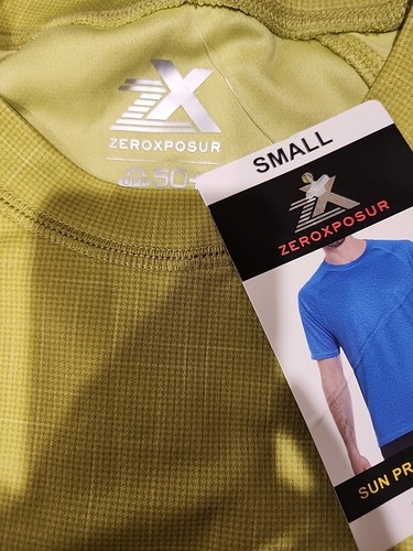 ZeroXposur Men Short Sleeve Green Small Rash Guard Sun Protection Tee  - Picture 4 of 5