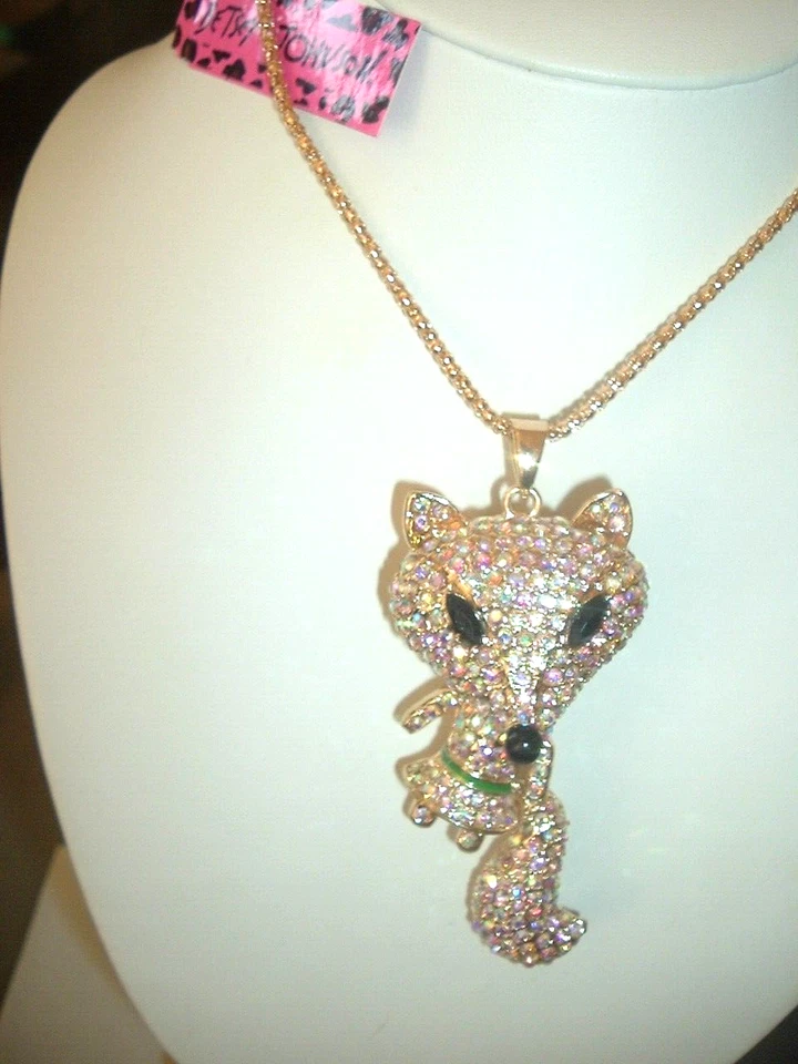 Betsey Johnson COLLAR COLGANTE FALDA PEQUEÑA COLA CABEZA GRANDE ZORRO CRISTAL PAVÉ IMITACIÓN Foto 4 de 4