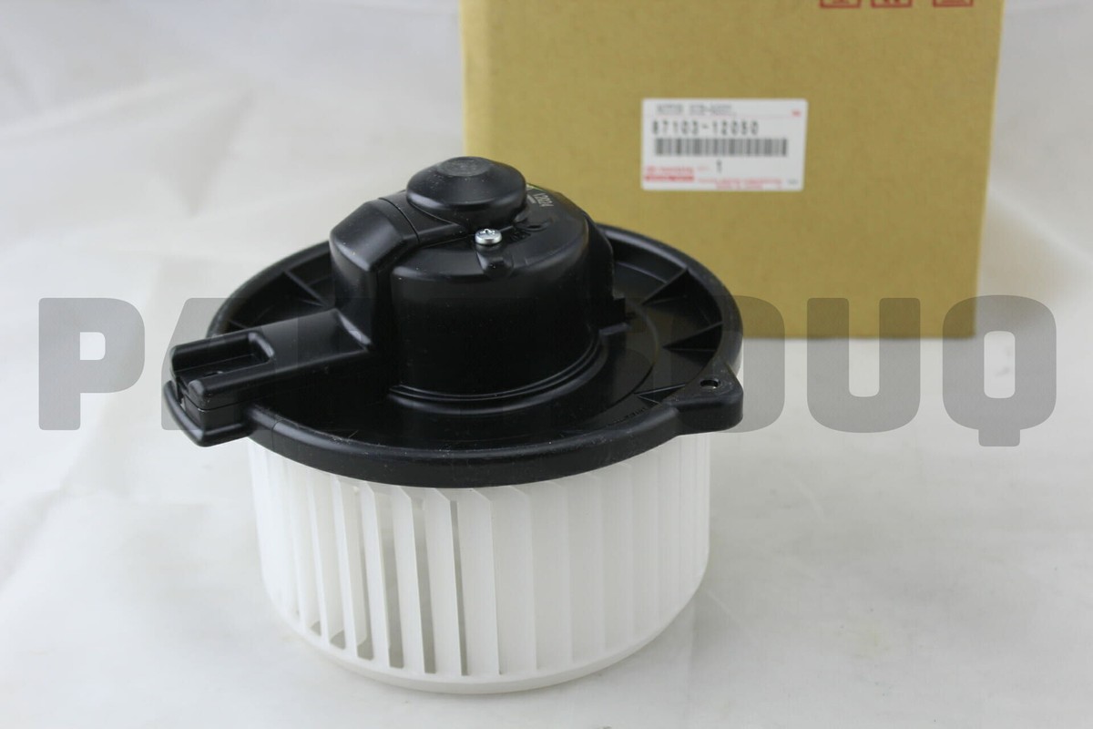 どん底太郎　7013050 8710312050 Genuine Toyota MOTOR SUB-ASSY, BLOWER W/FAN 87103-12050