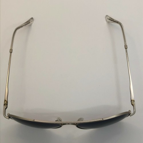 Prive Revaux The Showstopper Women Polarized Sunglasses Matte Silver Dark Navy - Picture 5 of 8