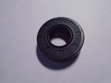 TC 17X37X10 DOUBLE LIPS METRIC OIL / DUST SEAL 17mm X 37mm X 10mm WITH SPRING