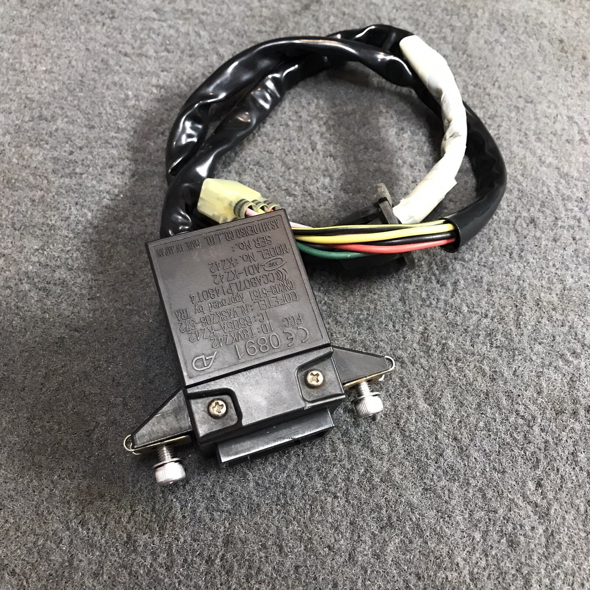 KAWASAKI ULTRA 250 X ECU with 2 KEYS COMPUTER CONTROL UNIT KAWASAKI ULTRA 250 X ECU with 2 KEYS COMPUTER CONTROL UNIT