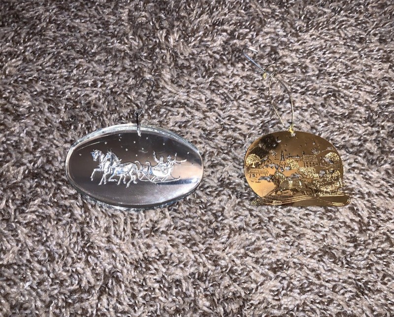 2 sleigh christmas tree ornaments 