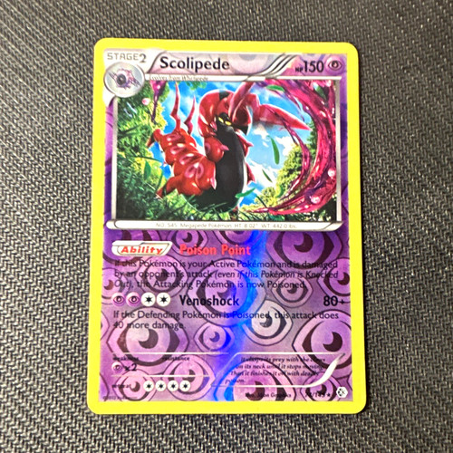 Scolipede 74/149 Boundaries Crossed  Reverse Holo NM-LP