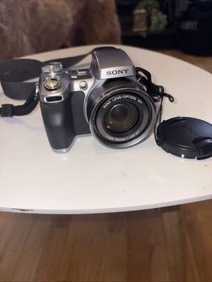 Sony Cybershot DSC-H1 With Optical 12X Lens F=6.0-72.0Mm 1:2.8-3.7 5.1 MP Strap