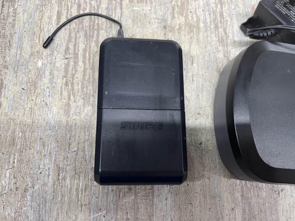 Shure PG185 Mikrofonsystem mit PG4 Reciever PG1 Taschensender - Bild 4 von 4