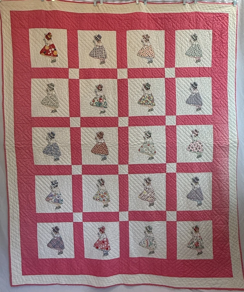 So Cute Handmade Early Vintage 1940 Applique & Embroidery Sunbonnet Sue Quilt - Image 2 of 4