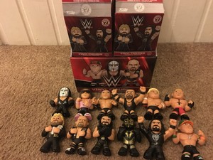 wwe minis
