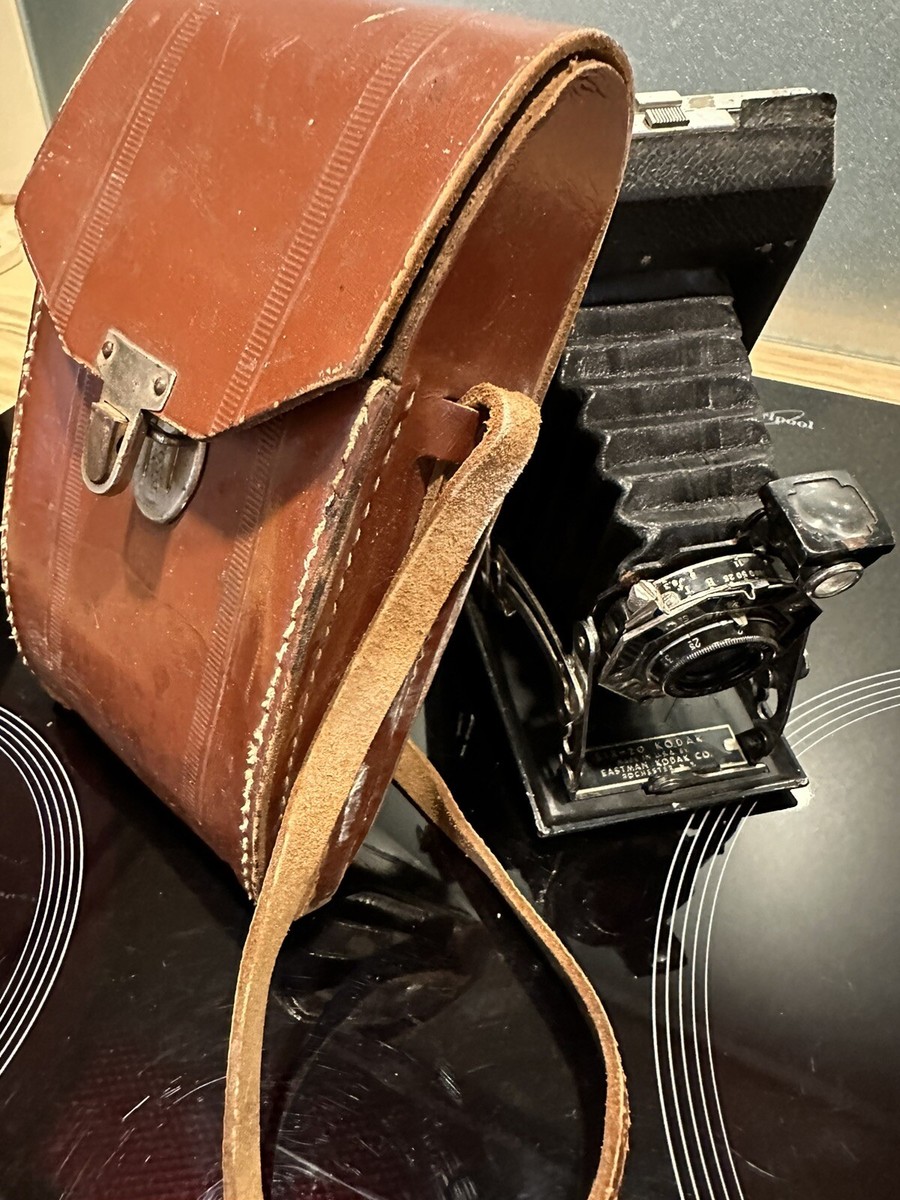 Appareil Photo Kodak Six 20 Pliant Vintage – Années 30 – Avec Sacoche Dorée