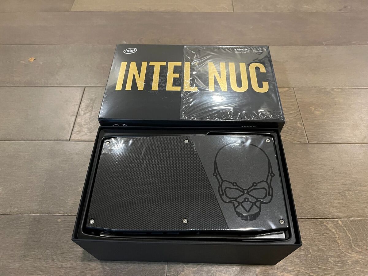 INTEL NUC Skull Canyon NUC6I7KYK i7 6770HQ 16GB DDR4 256GB INTEL NUC Skull Canyon NUC6I7KYK i7 6770HQ 16GB DDR4 256GB