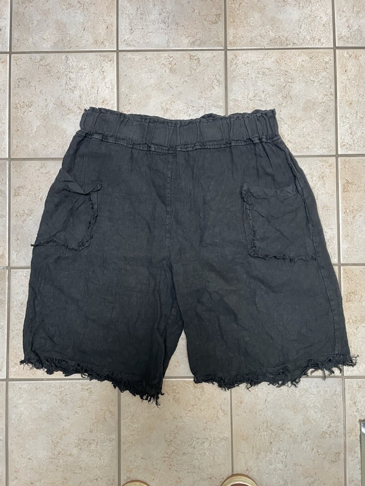La Strada Women’s Black Linen Cut Off Shorts Elastic Waist Pockets Size M