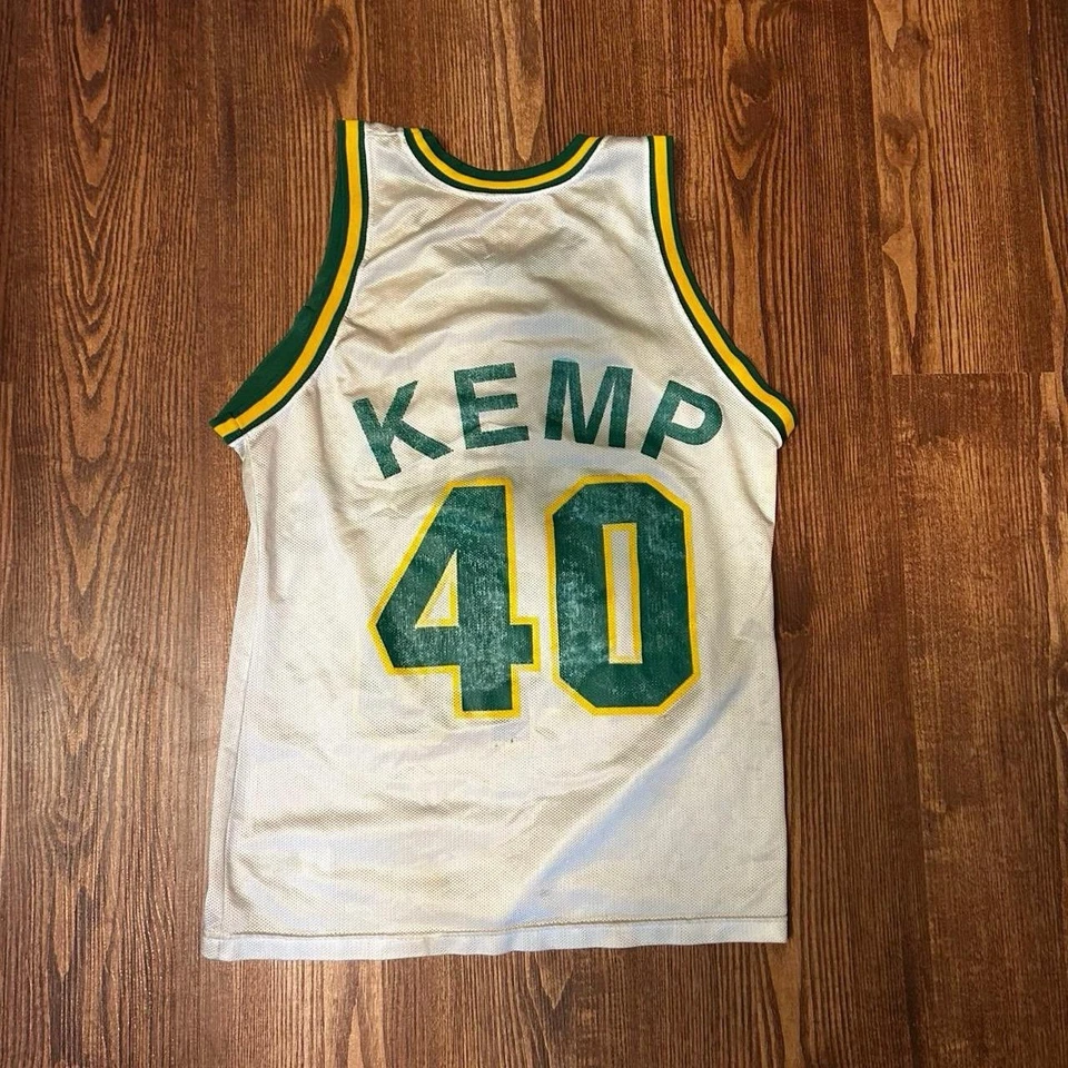 Vintage Shawn Kemp Champion Jersey Seattle Super Sonics Size 36 NBA - Image 2 of 3