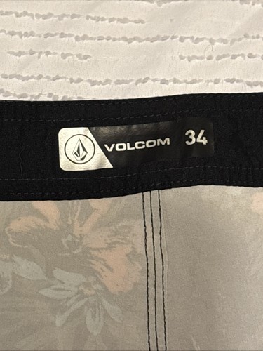 volcom board shorts 34 - Picture 4 of 6