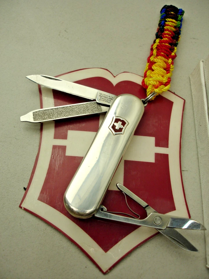 Cuchillo clásico SD Swiss Victorinox de plata esterlina 750 de bolsillo raro descontinuado Foto 2 de 4