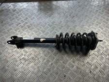 Mercedes-Benz C W205 2017 Vorne links Sto?d?mpfer vorne A2053201913 1kW Mercedes-Benz C W205 2017 Vorne links Sto?d?mpfer vorne A2053201913 1kW