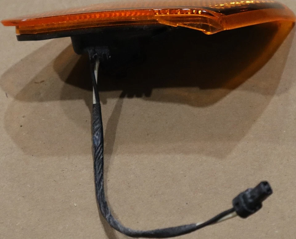 Luz de señalización delantera izquierda Jeep Wrangler Gladiator 2018-2023 OEM 68302119AB Foto 4 de 4