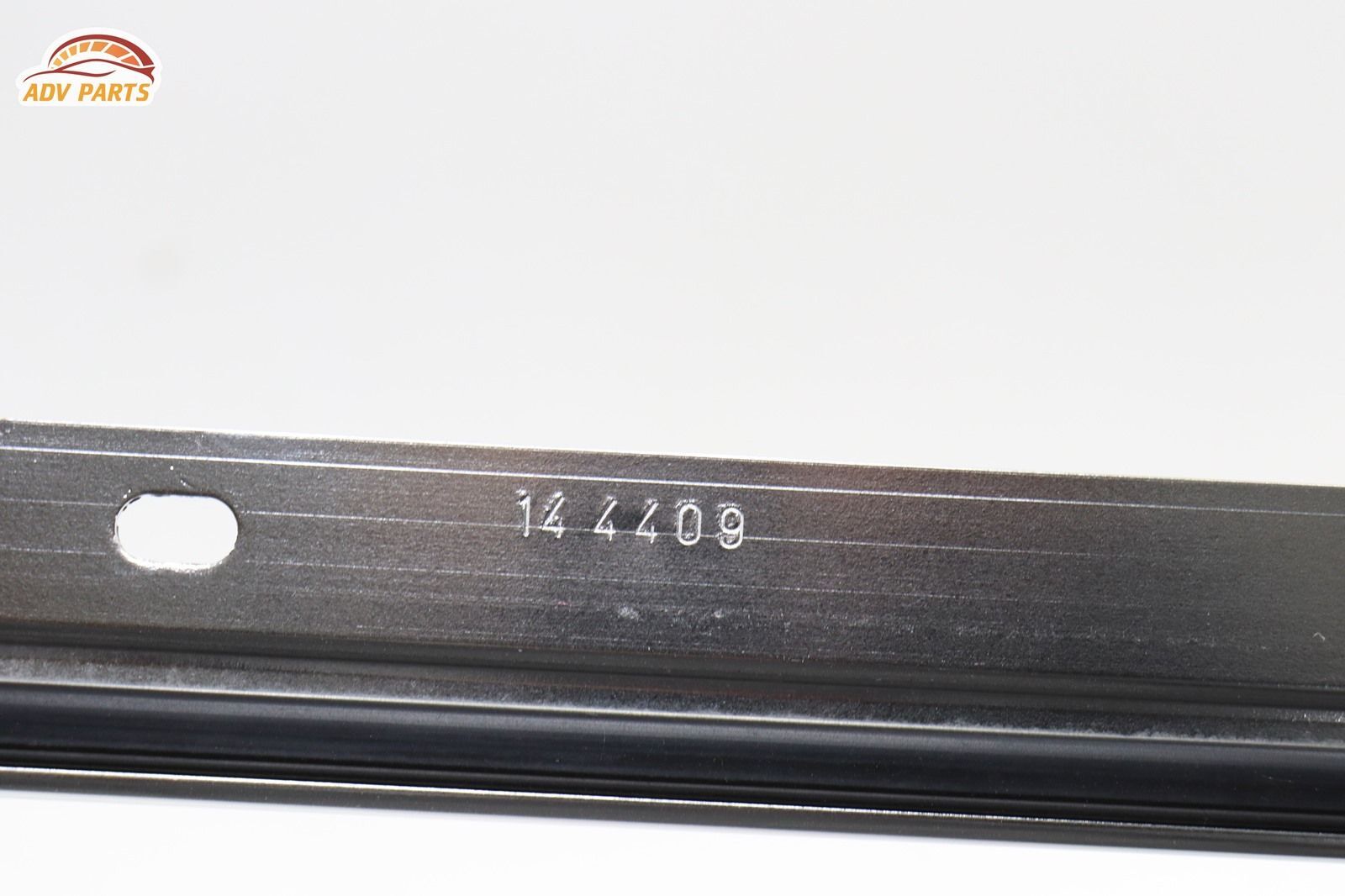 2014-21 MASERATI QUATTROPORTE LEFT SIDE ROOF UPPER DOOR DRIP MOLDING TRIM OEM
