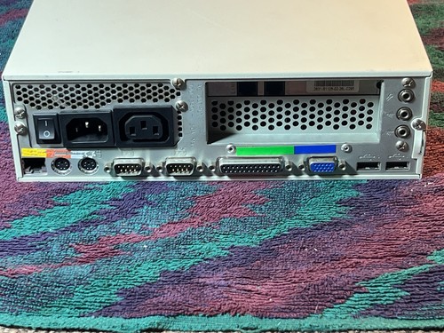 TINY! Windows 98 USSF PC 233Mhz Pentium CPU 2GB HDD 24MB Ram Safari Premium N-71 - Picture 10 of 13