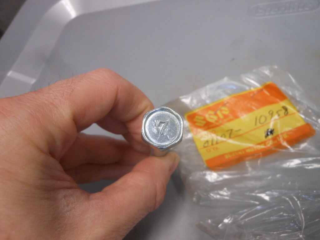 NOS Suzuki Crankcase 10x95 Bolt 1983 XN85 01107-10958 | eBay