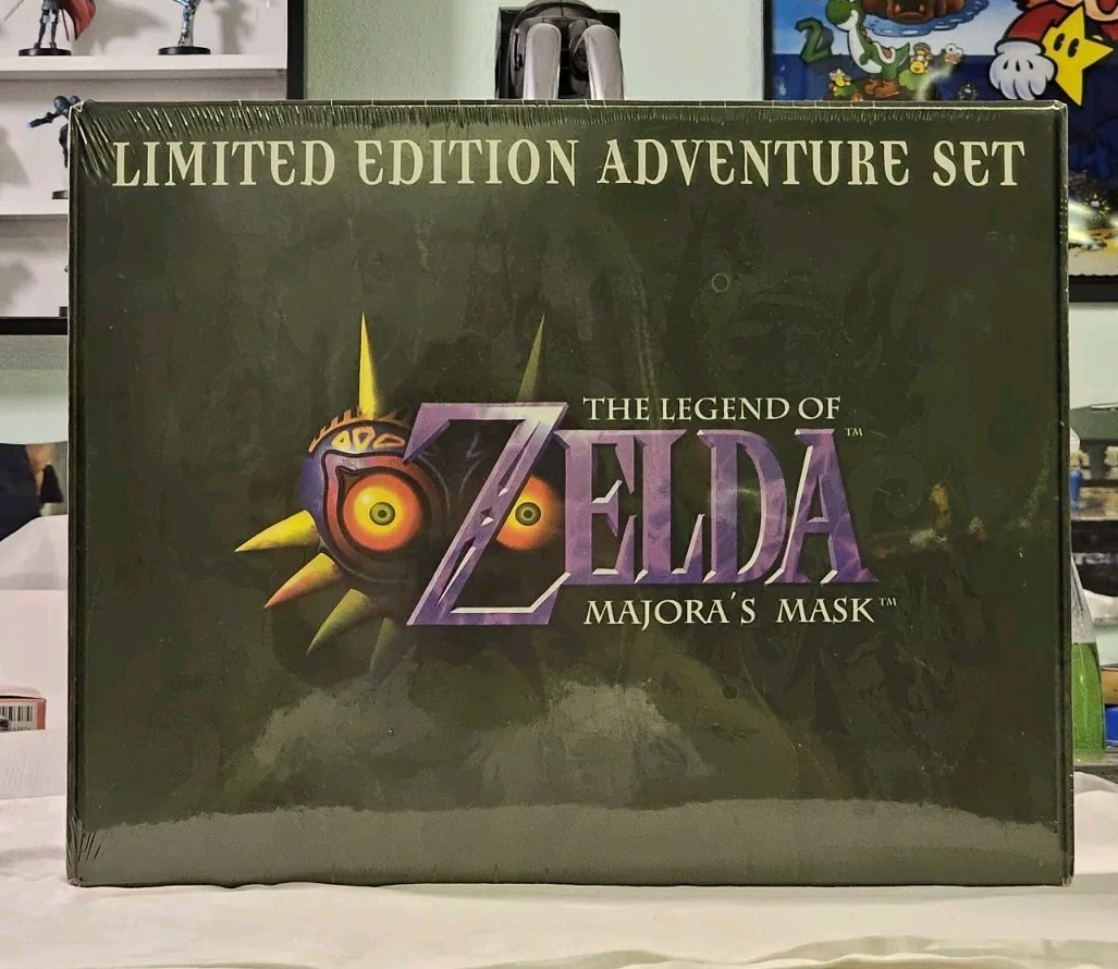 The Legend of Zelda: Majora's Adventure set 009/1000 NEW The Legend of Zelda: Majora's Adventure set 009/1000 NEW