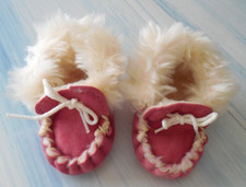 Vintage handmade baby moccasins, faux fur  suede, 1960s from Canada Indian-made
