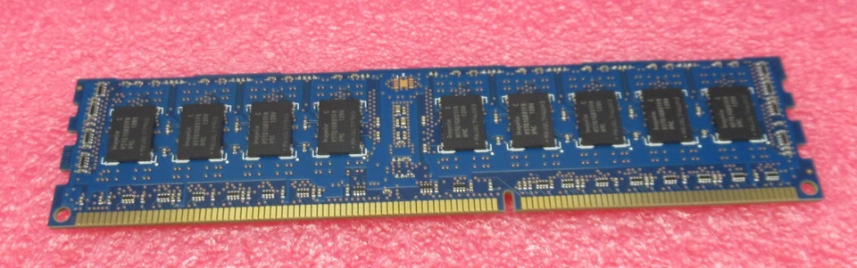 2 x HP Hynix HMT125R7TFR8C-H9 500202-061 2GB PC3-10600 DDR3-1333MHz CL9 Memory - Image 4 of 4