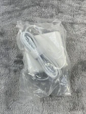 Replacement AC Adapter Model No: A1184/A1330/A1344/A1435 50-60Hz 60W