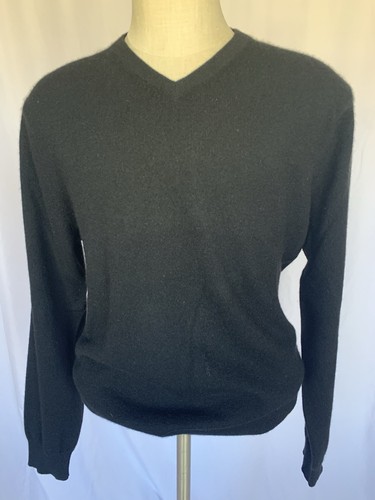 SAKS 5TH AVE Mens V-Neck Cashmere Sweater Black, XL - Picture 2 of 13