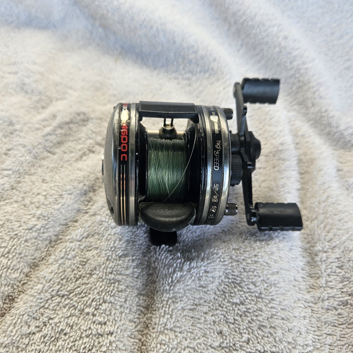 Abu Garcia Ambassadeur 4500C Level Wind Baitcasting Reel Fishing