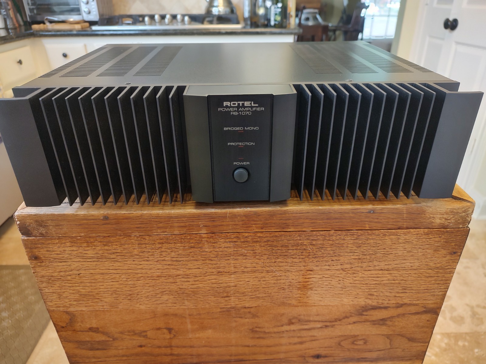 Rotel RA-860BX vintage audio equipment - eBay listing photo 2