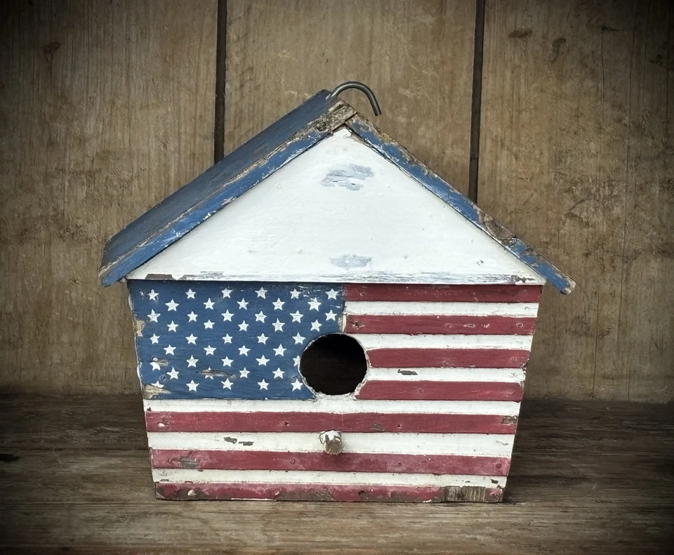 Bandera Patriótica Americana Pajarera Madera Sucio Primitivo Rojo Azul Blanco Madera Foto 3 de 4