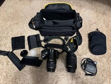 Nikon D40 DSLR Kit   Body  18  55mm  55  200mm AF-S DX Lenses