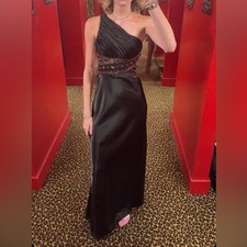 One-Shoulder Black Evening Gown with Beaded Waist