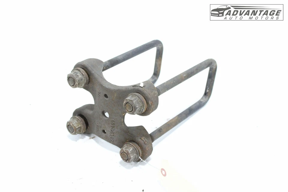 Chevy Silverado 2500 HD 2011-2019 trasero izquierdo hoja resorte correa pernos OEM Foto 4 de 4