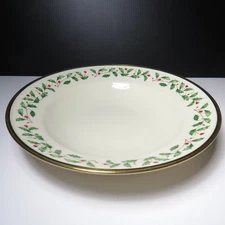 Lenox Holiday Dimension 10 3/8" Gold Rimmed Soup / Pasta Bowl Holly Berries USA