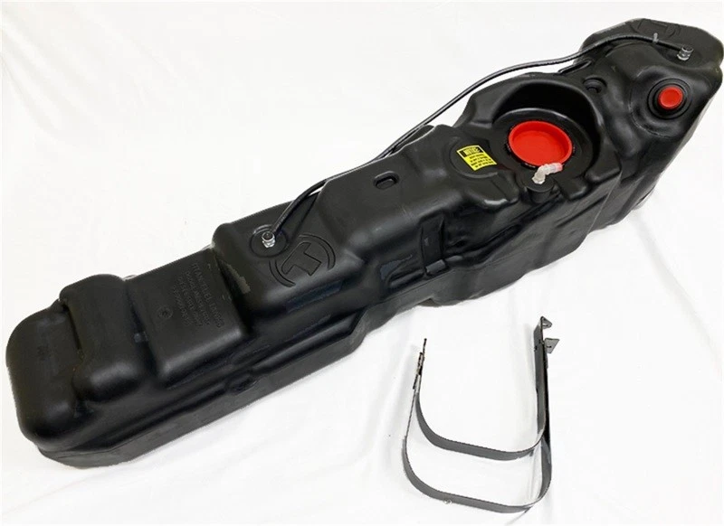 Tanques de combustible Titan para 13-24 RAM 2500/3500 Cummins mega cabina platón corto 50 galones Foto 2 de 4