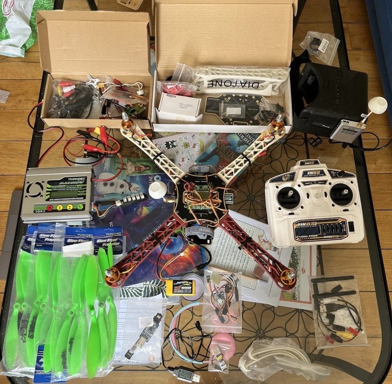 HobbyKing Fully Built Drone 450cm w/ Motors Video Heads Charger Accessories