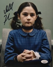 Isabelle Fuhrman Signed 8x10 Orphan hands folded Autographed JSA