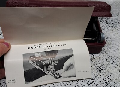 Old SINGER Buttonholer Original Case And Manual 160743 | eBay